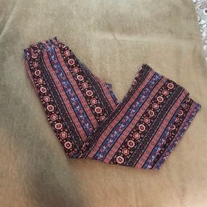 Women’s flowy pants